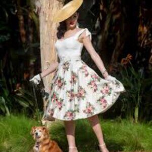 Elderflower 1950s Floral Swing Skirt, XL, NWT